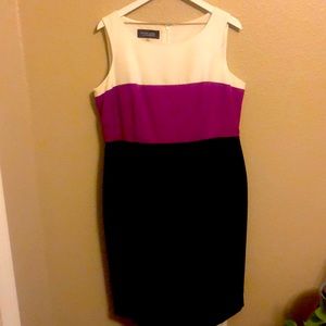 Colorblocked shift dress